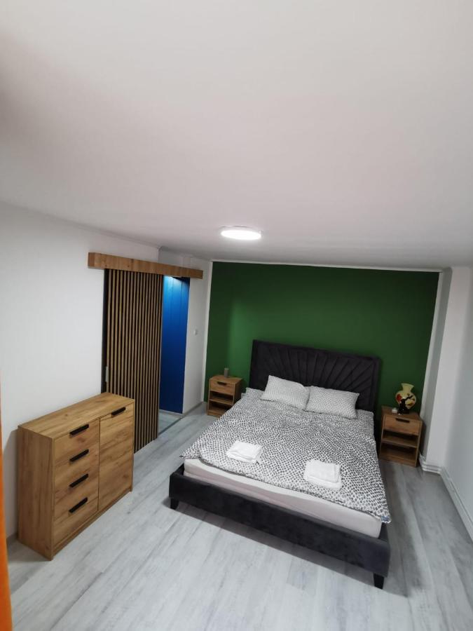 Noah Apartment Uricani  ภายนอก รูปภาพ