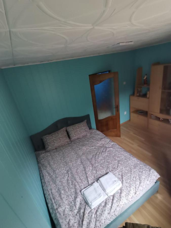 Noah Apartment Uricani  ภายนอก รูปภาพ